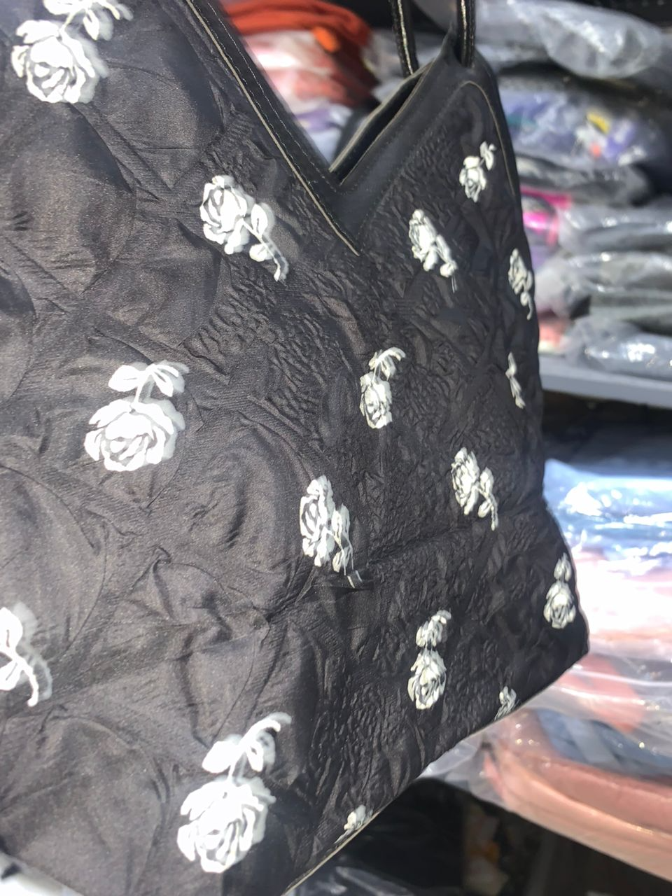 Sac à bandoulière à motif floral avec motif de patch de lettre