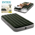 Matelas GonflableTechnologie Fiber-Tech avec Pompe à Pied Intégrée Intex 64761 - فرشة إنتكس الهوائية الكلاسيكية الفردية بمضخة قدم مدمجة
