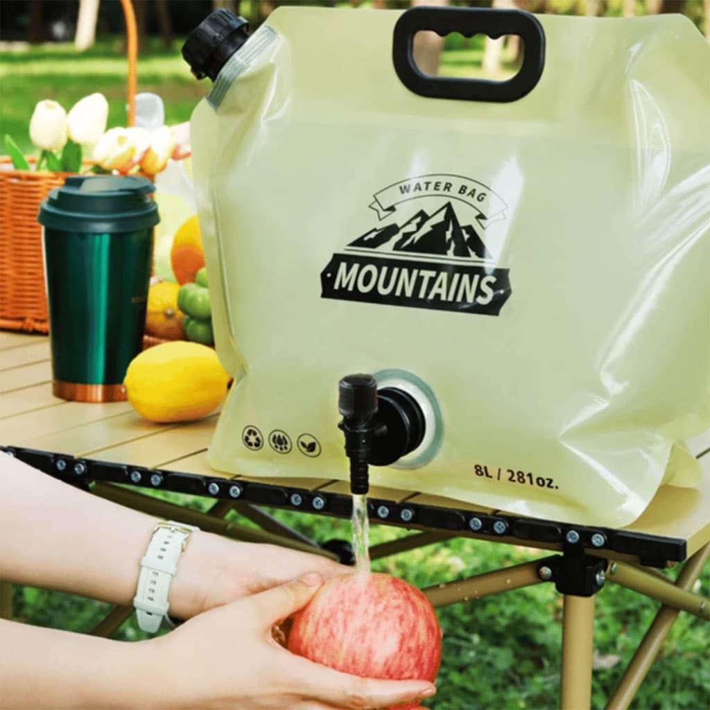 Réservoir d'Eau Pliable 8L Portable pour Camping et Randonnée - خزان مياه قابل للطي سعة 8 لتر للرحلات والخرجات