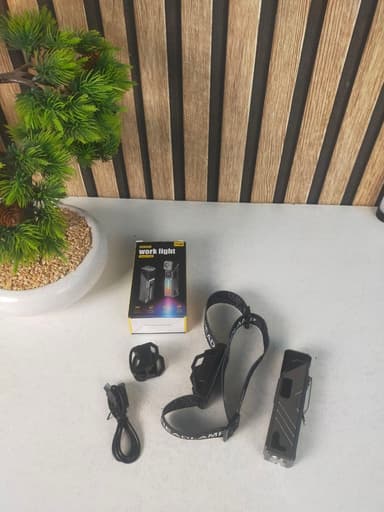 Lampe de Travail LED Multifonction T130 Éclairage Latéral RGB et Écran LCD - مصباح العمل الذكي متعدد الوظائف بمغناطيس