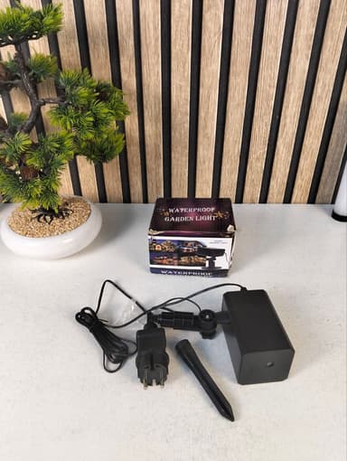 Projecteur Laser Décoratif Extérieur et Intérieur Éclairage Festif - جهاز عرض ليزر ديكور منزلي وللحدائق للاحتفالات