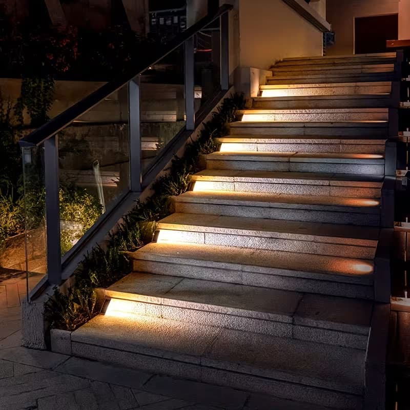 Éclairage Solaire pour Escaliers et Marches Extérieures Étanche IP67 - مصابيح السلالم والأدراج الشمسية الذكية المقاومة للماء