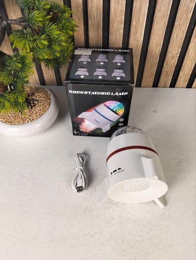 Projecteur Étoile et Vagues LED 2en1 avec Haut-Parleur Intégré et Télécommande - جهاز العرض الضوئي ليد ليزر ذكي ومكبر الصوتي